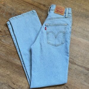 Levi's Women’s ribcage Straight Jeans in Light Blue size 25